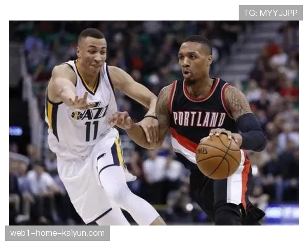 76人埃奇库姆内线统治力 22分13篮板限制爵士禁区得分